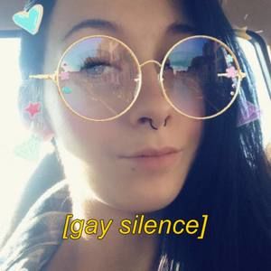 Meet your Posher, Libby